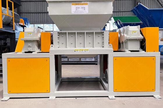 Industrial Shredder 1500kg/h for Wood Cuttings