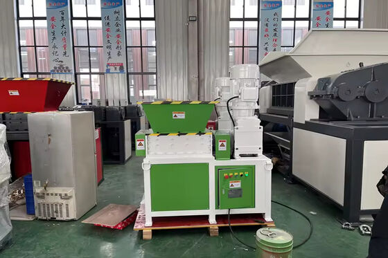 800kg/h Tire Dual Shredder for Rubber Powder Line
