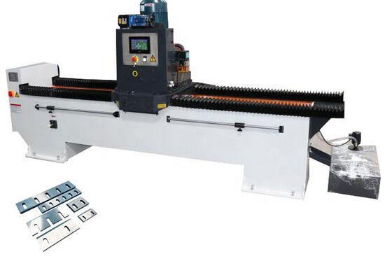 Automatischer Schneidenschärfer für NC-Schneidemaschinen