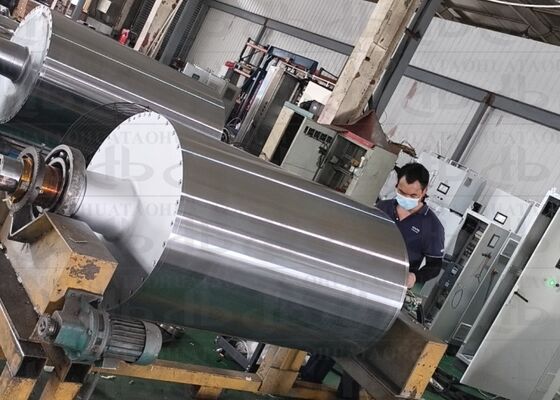 Verborgenes Leckrisiko eliminiert Induktionsheizwalze für elektronische Handwerks- und Filterbasisproduktion
