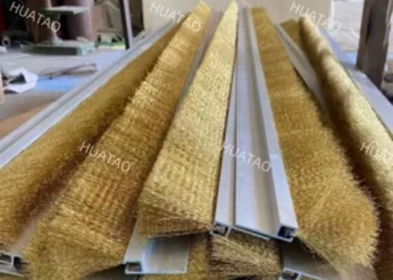 Kontinuierliche Stahlband-Reinigungsbürste, Hochtemperatur-Nylonfilament, kundenspezifische Länge für Holzplattenlinie