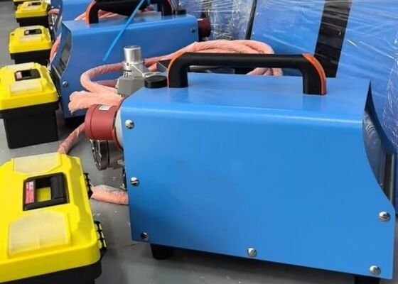 Wandsägemaschine mit geräuscharmer und staubfreier Nassschnitttechnologie