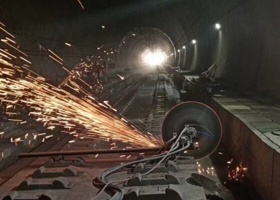 Hydraulische Wandsäge für präzises und vibrationsarmes Schneiden von Stahlbeton