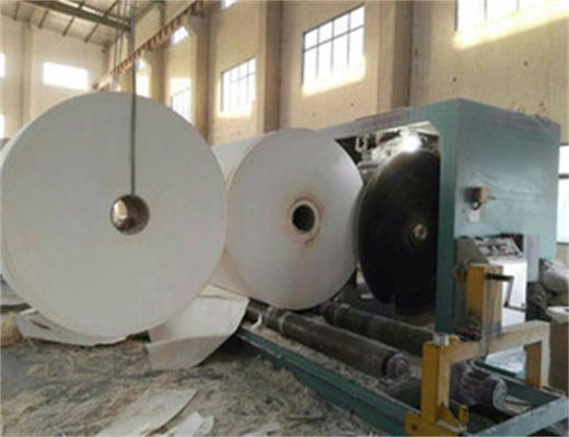 Slitter-PapierSchneidemaschine des riesiges Rollen43kw mit elektrischem Kreissägeblatt